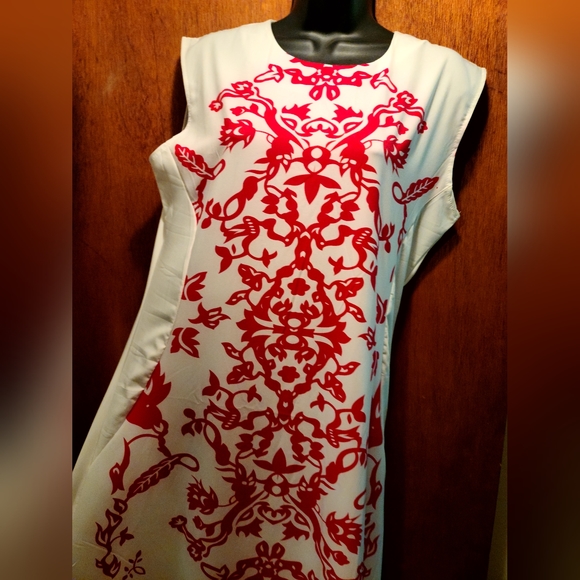 Full length gorgeous digital embroidered dress szM - Picture 5 of 9